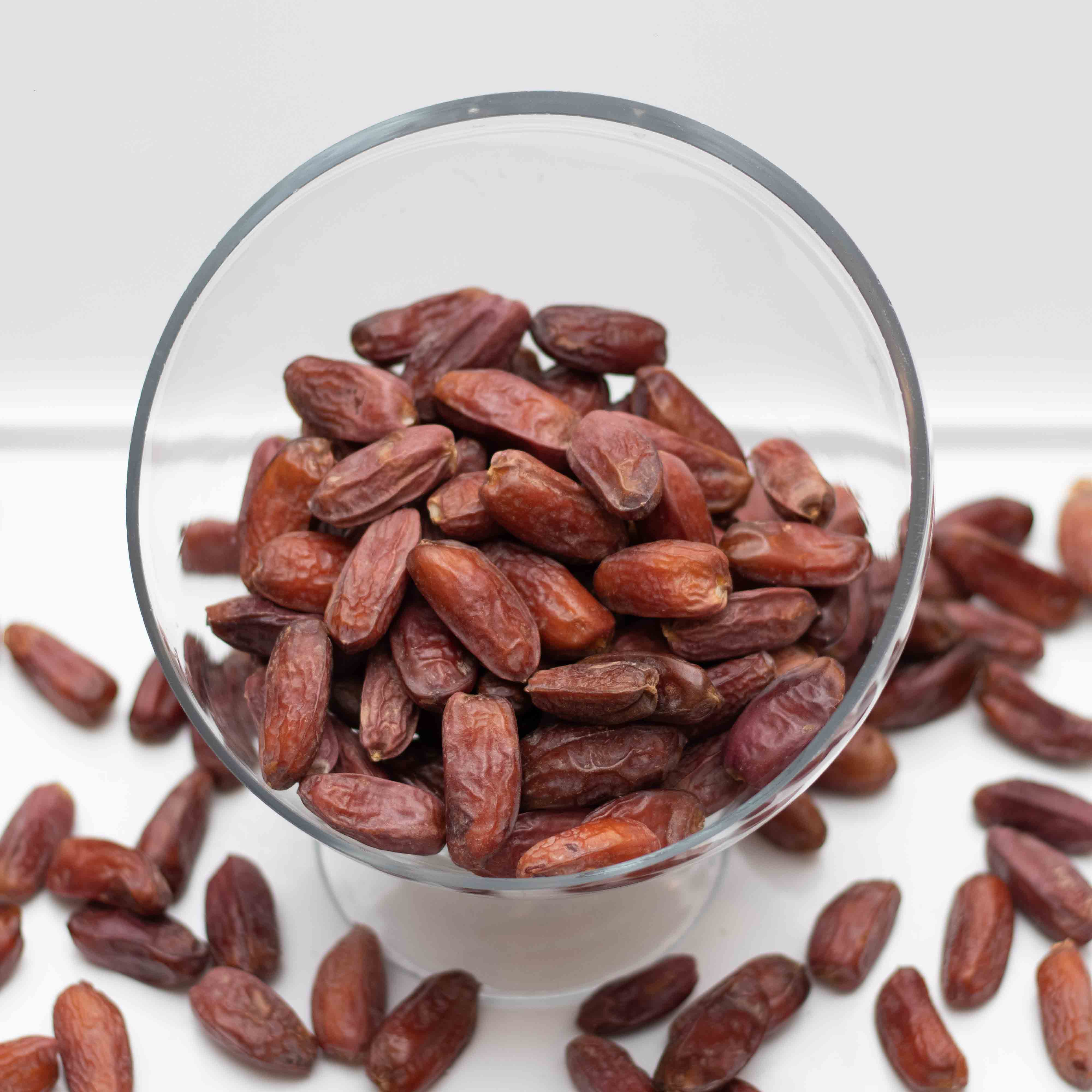 Mabroom dates